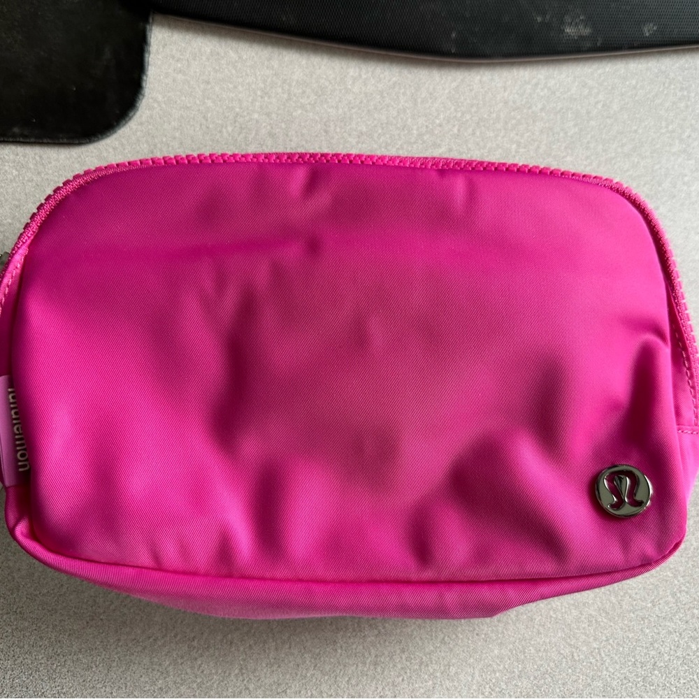 NWT Hot Pink Lululemon belt bag